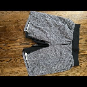 Lululemon short